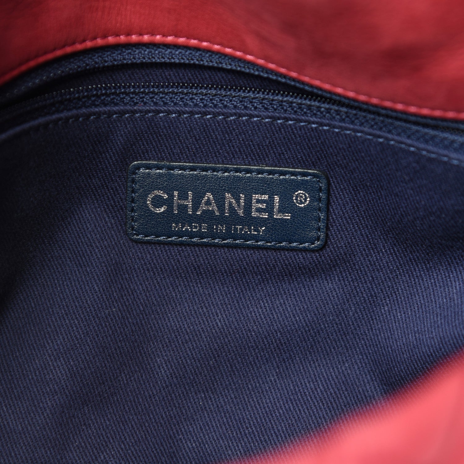 Chanel Iridescent Calfskin New Bubble Large Flap Fuchsia 8 of 11