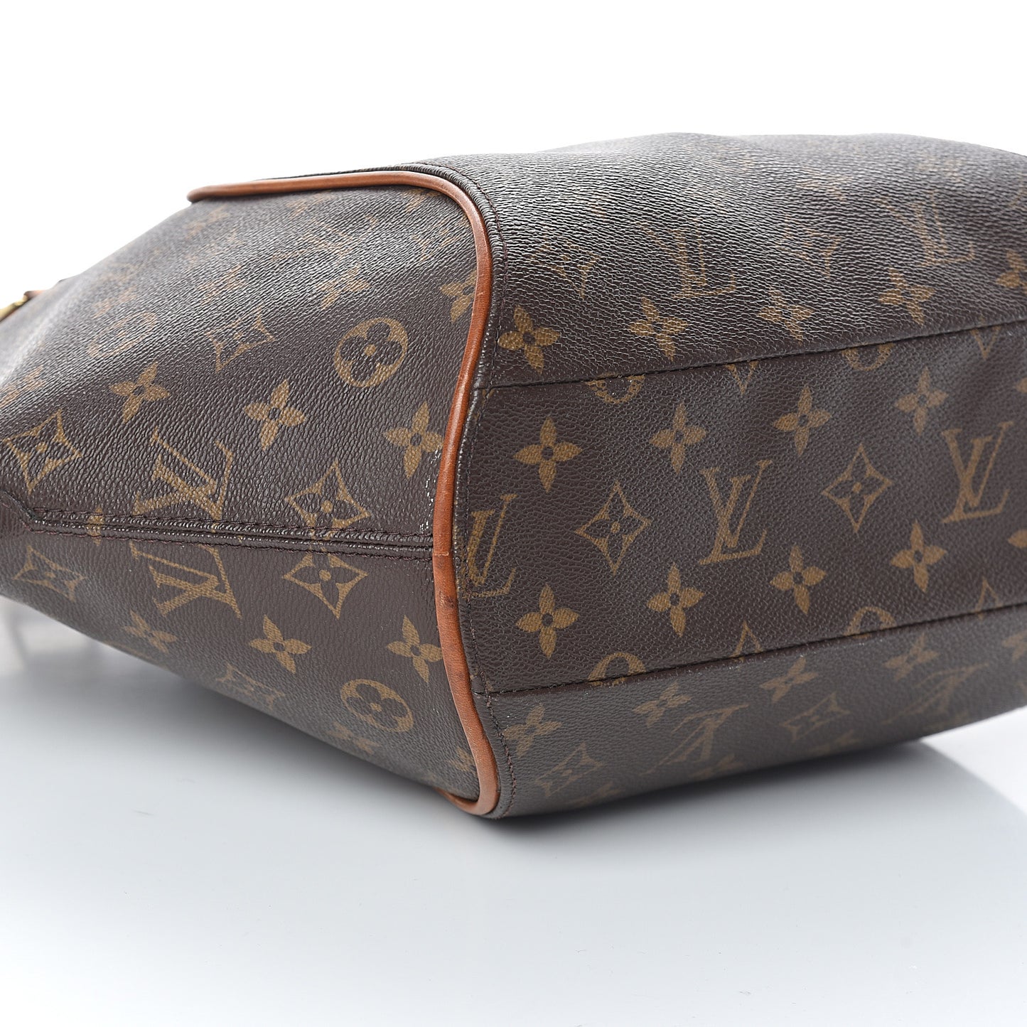 Monogram Ellipse MM
