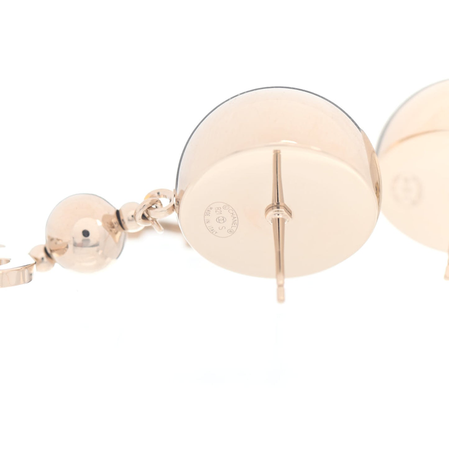 Metal CC Drop Earrings Gold