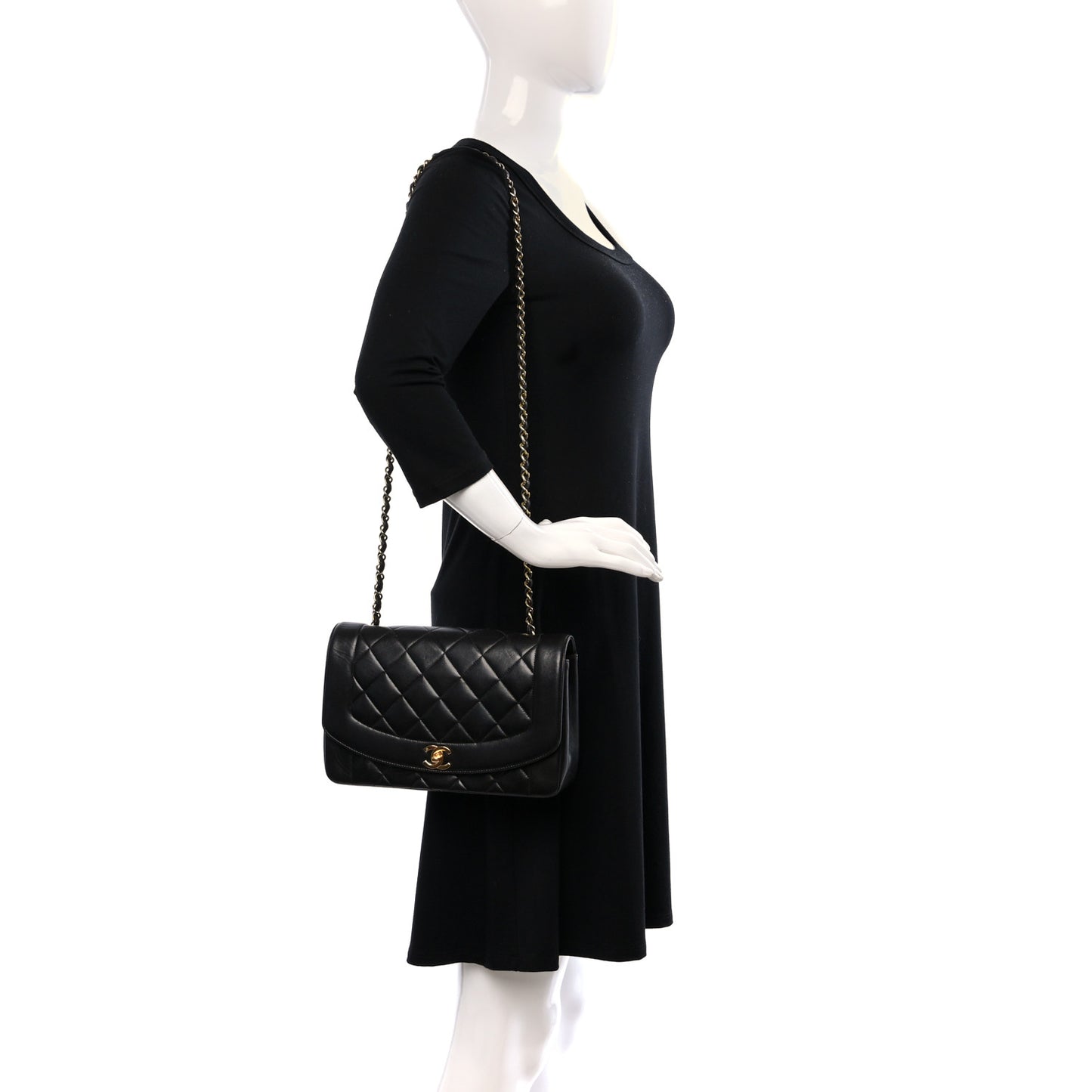 Lambskin Quilted Medium Single Flap Black