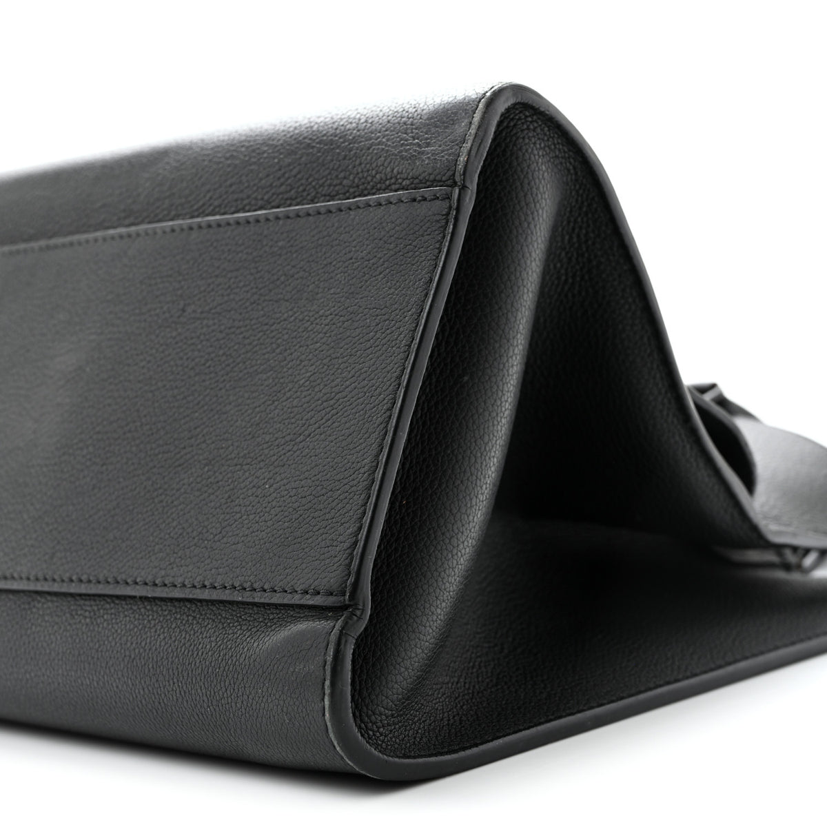 Soft Calfskin Lockme Tote MM Black