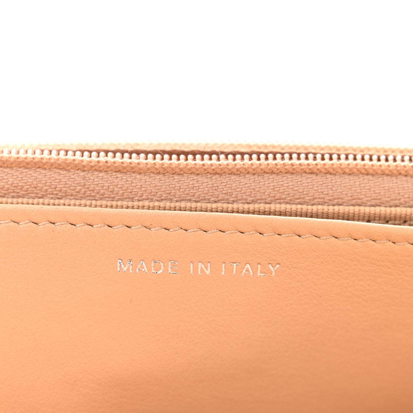 Caviar Quilted Wallet On Chain WOC Beige