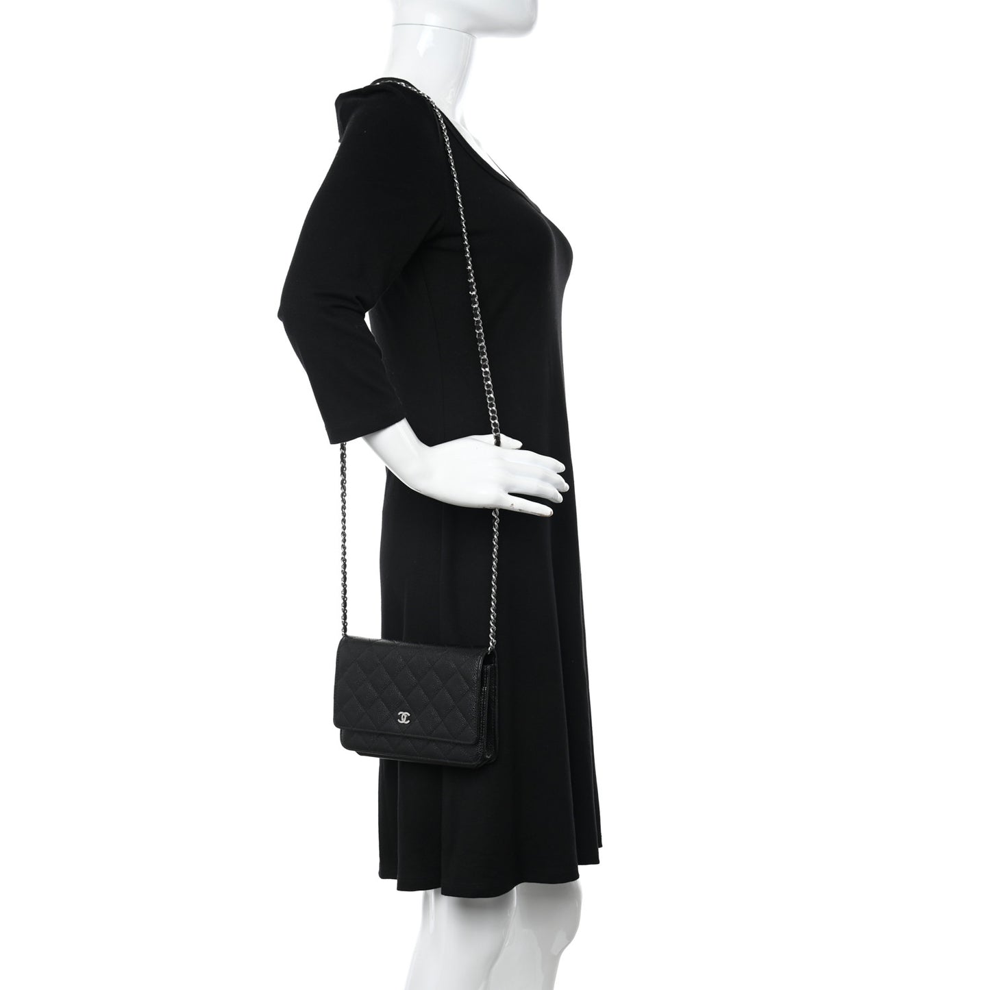 Caviar Quilted Wallet on Chain WOC Black