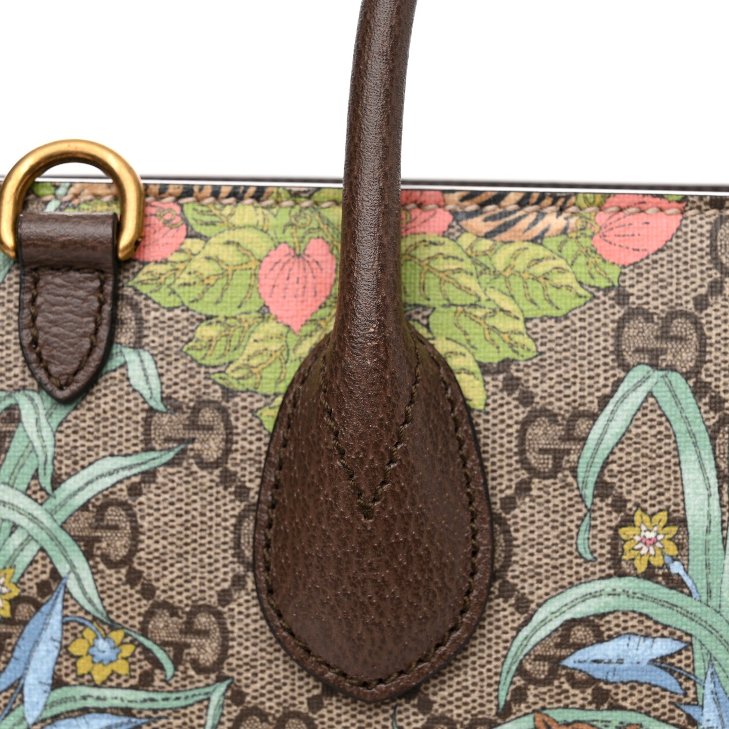 Gucci GG Supreme Monogram Tiger Savanah Textured Dollar Calfskin Small Retro Interlocking G Tote Bag Beige Ebony Multicolor New Acero 13 of 14
