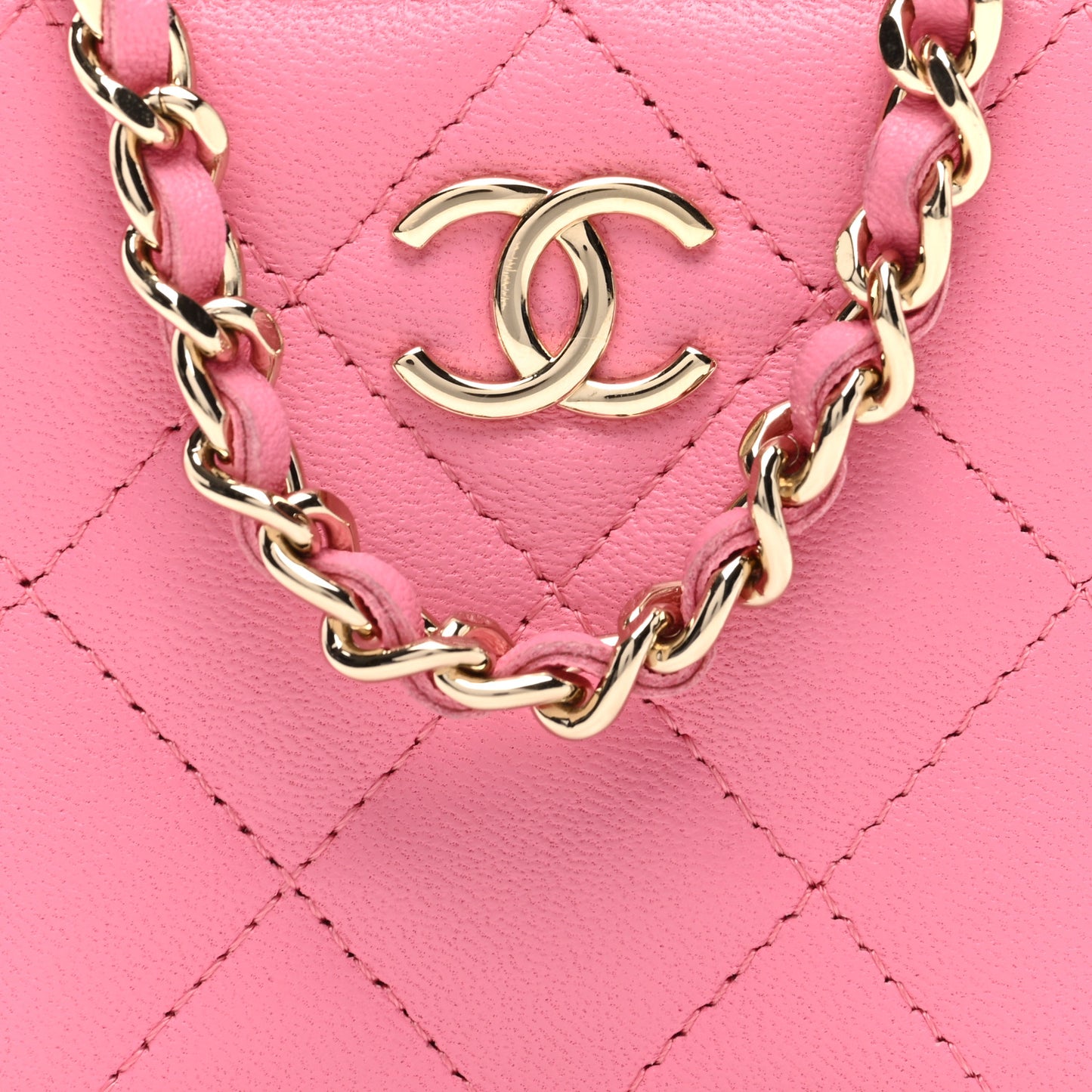 Lambskin Quilted Top Handle Mini Vanity Case With Chain Pink