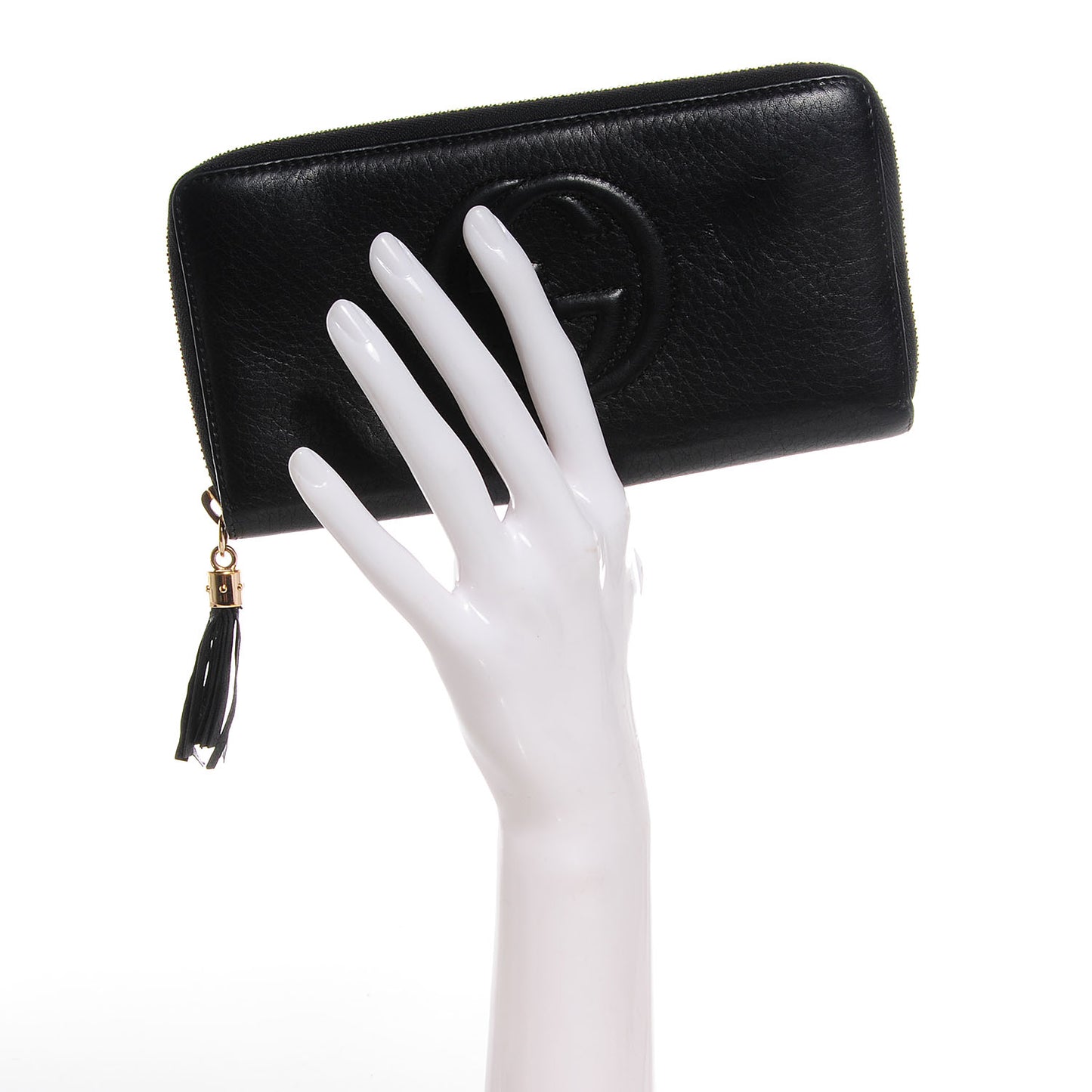 Pebbled Calfskin Soho Zip Around Wallet Black