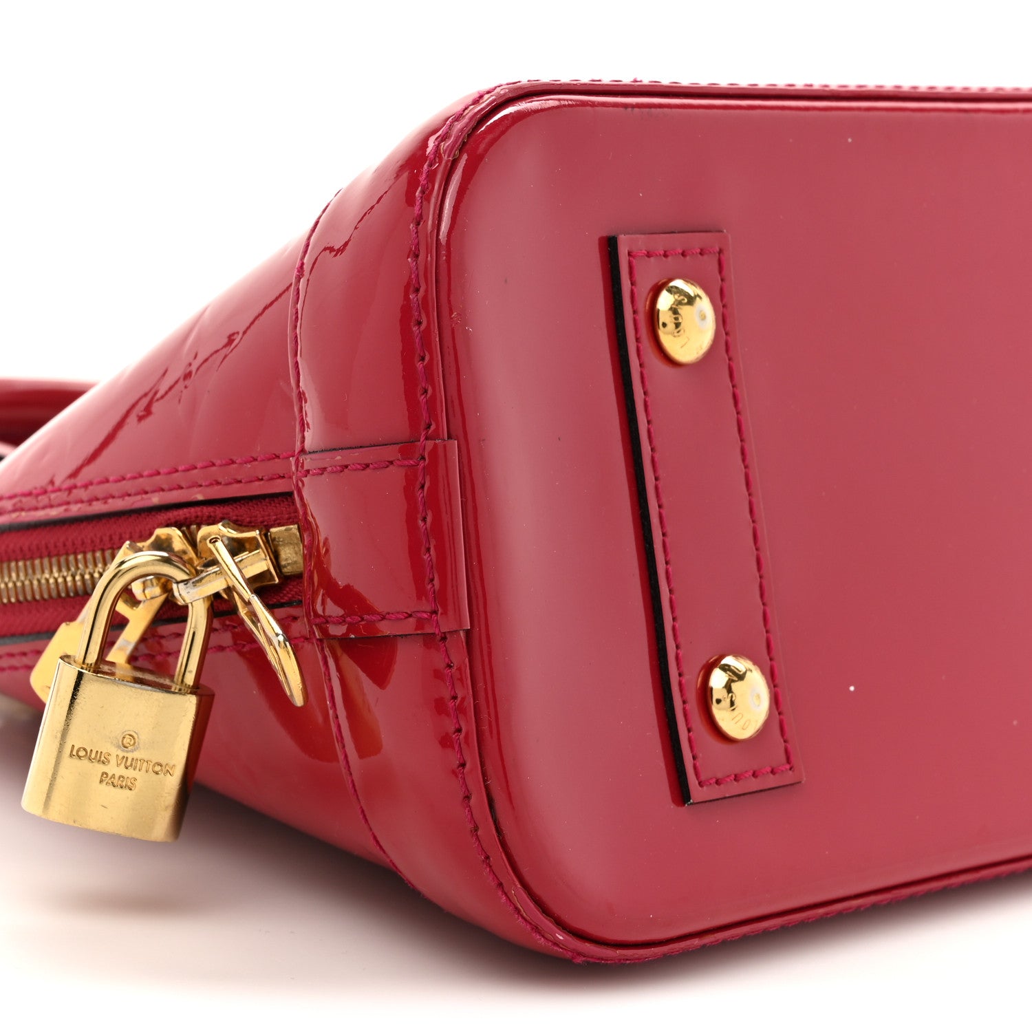 Louis Vuitton Vernis Alma BB Pomme D'Amour 9 of 14