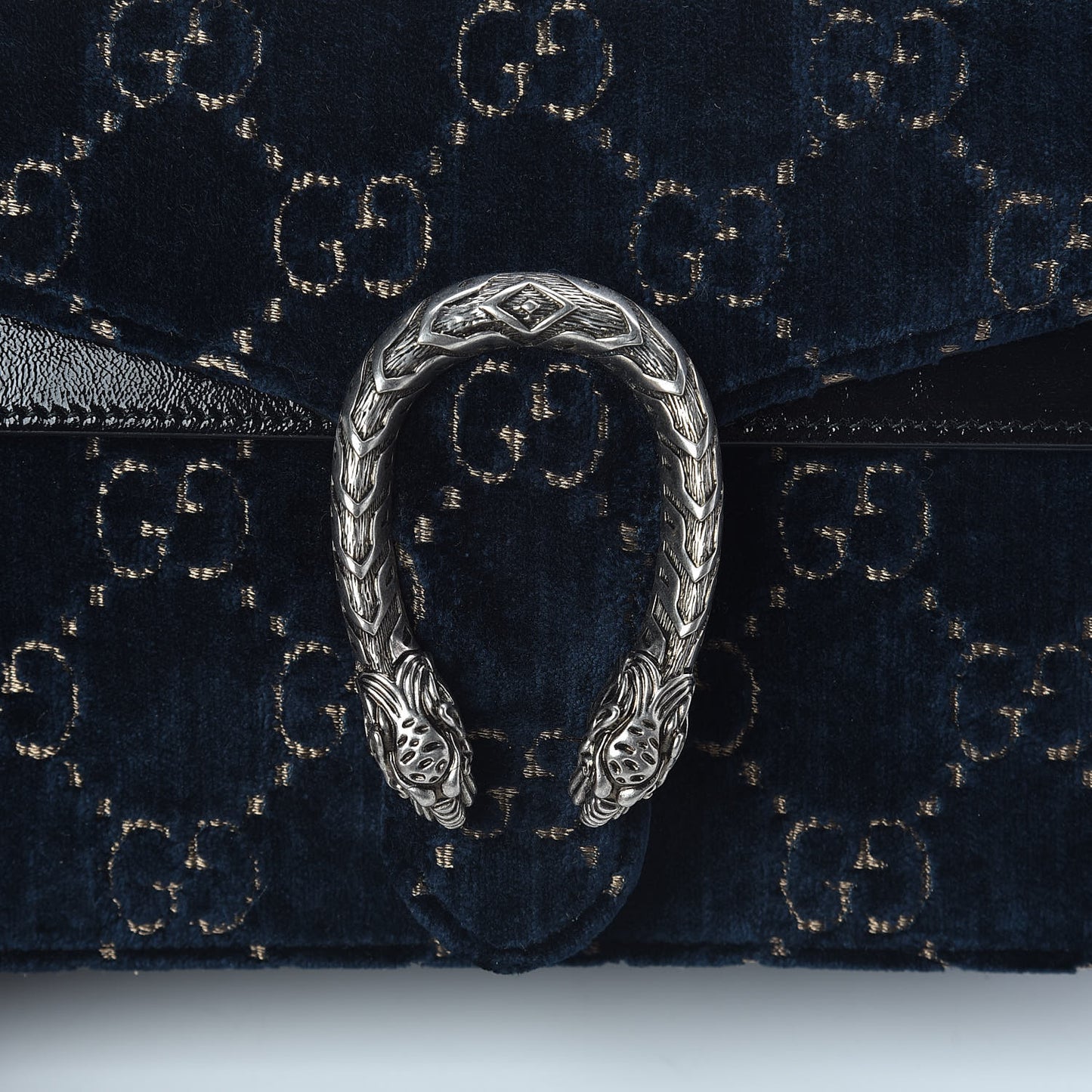 Velvet Skipper GG Monogram Small Dionysus Shoulder Bag Blue Beige Black