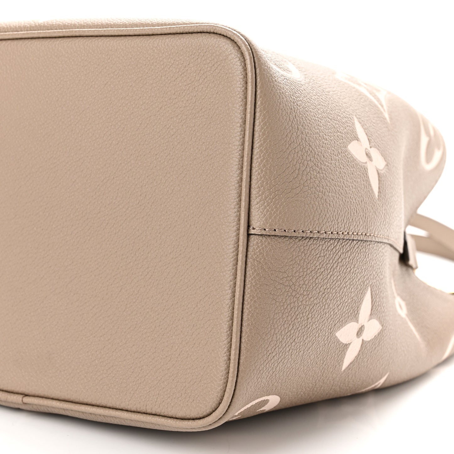 Empreinte Monogram Giant Neonoe MM Tourterelle Creme