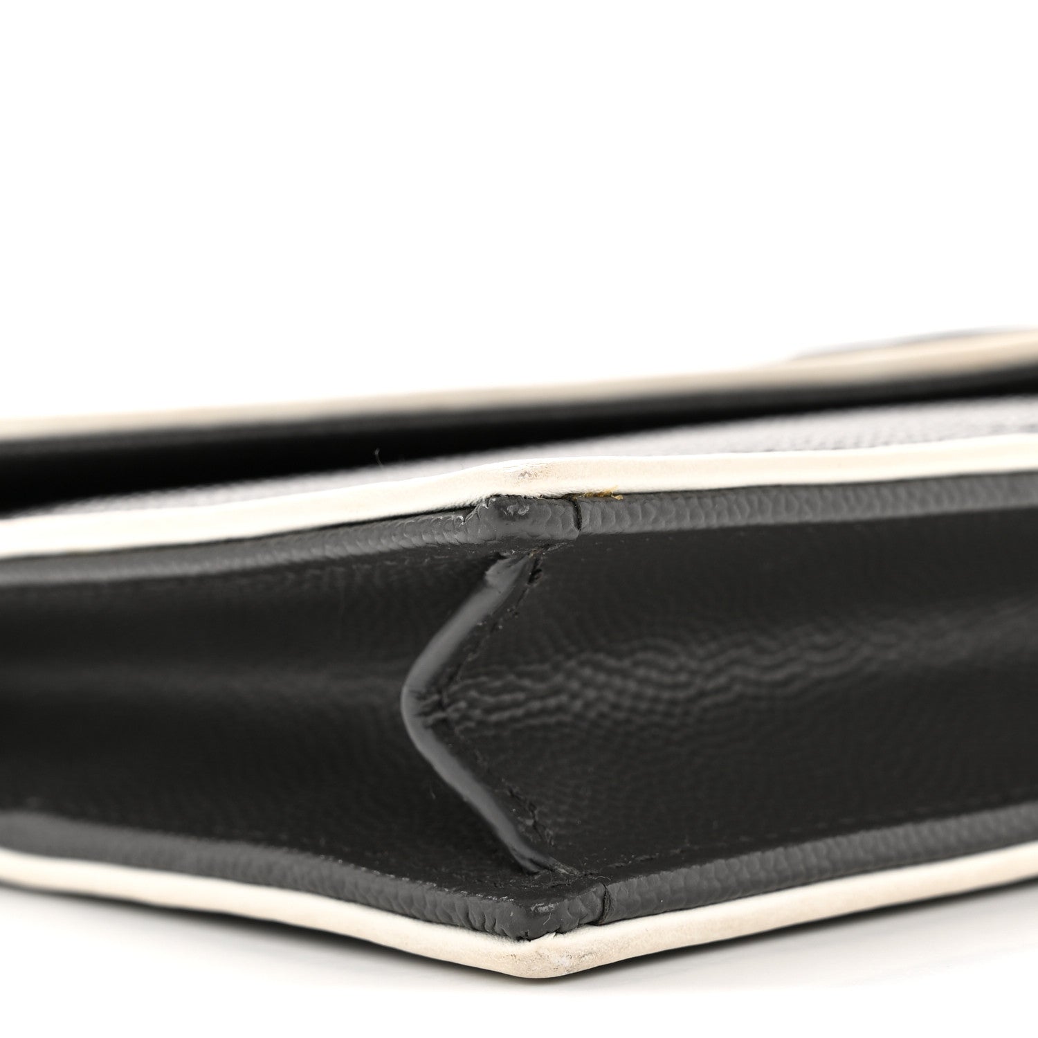Saint Laurent Grain De Poudre Matelasse Chevron Monogram Envelope Chain Wallet Asphalt White 9 of 14