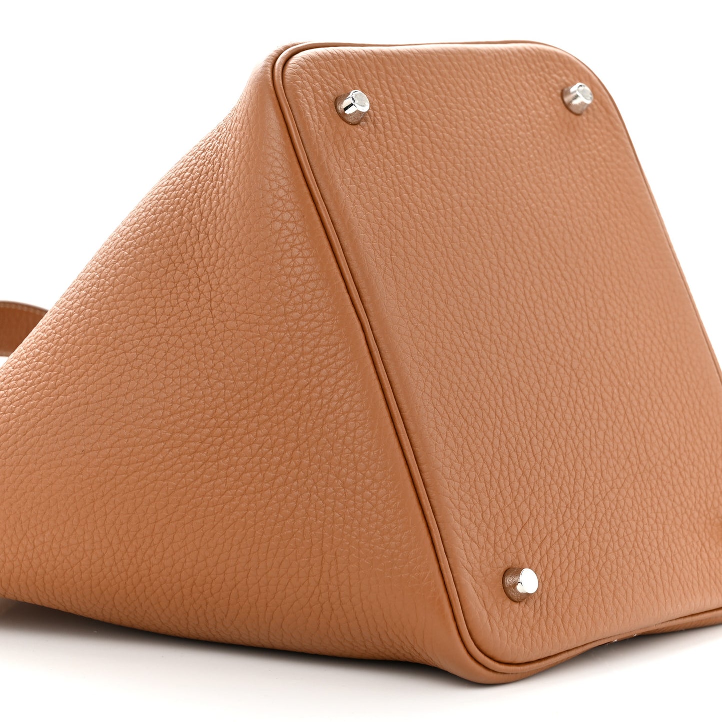 Taurillon Clemence Picotin Lock 22 MM Gold