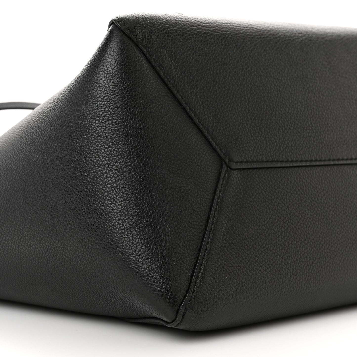 Calfskin Lockme Cabas Black