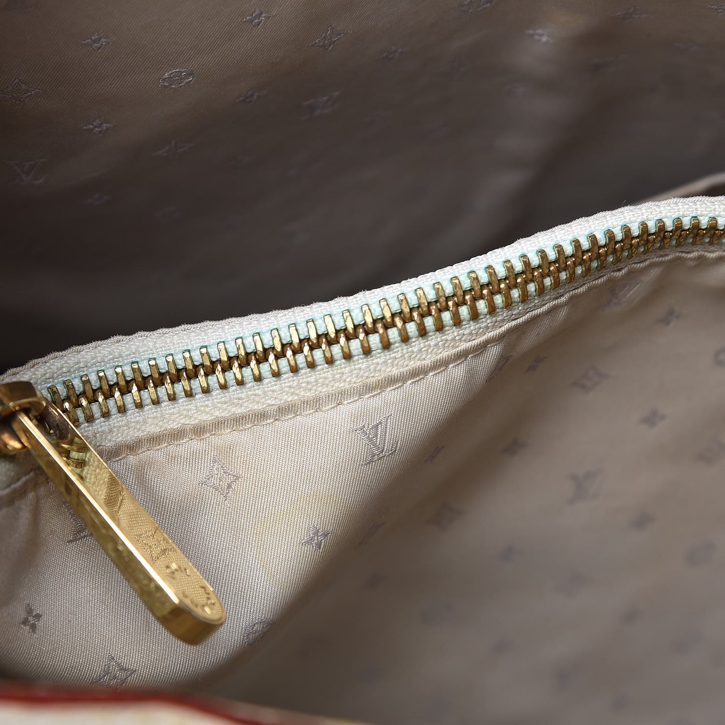 Suhali Le Fabuleux White