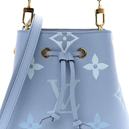 Louis Vuitton Empreinte Monogram Giant By The Pool Neonoe BB Summer Blue 7 of 9
