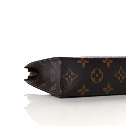 Louis Vuitton Monogram Toiletry Pouch 19 10 of 12