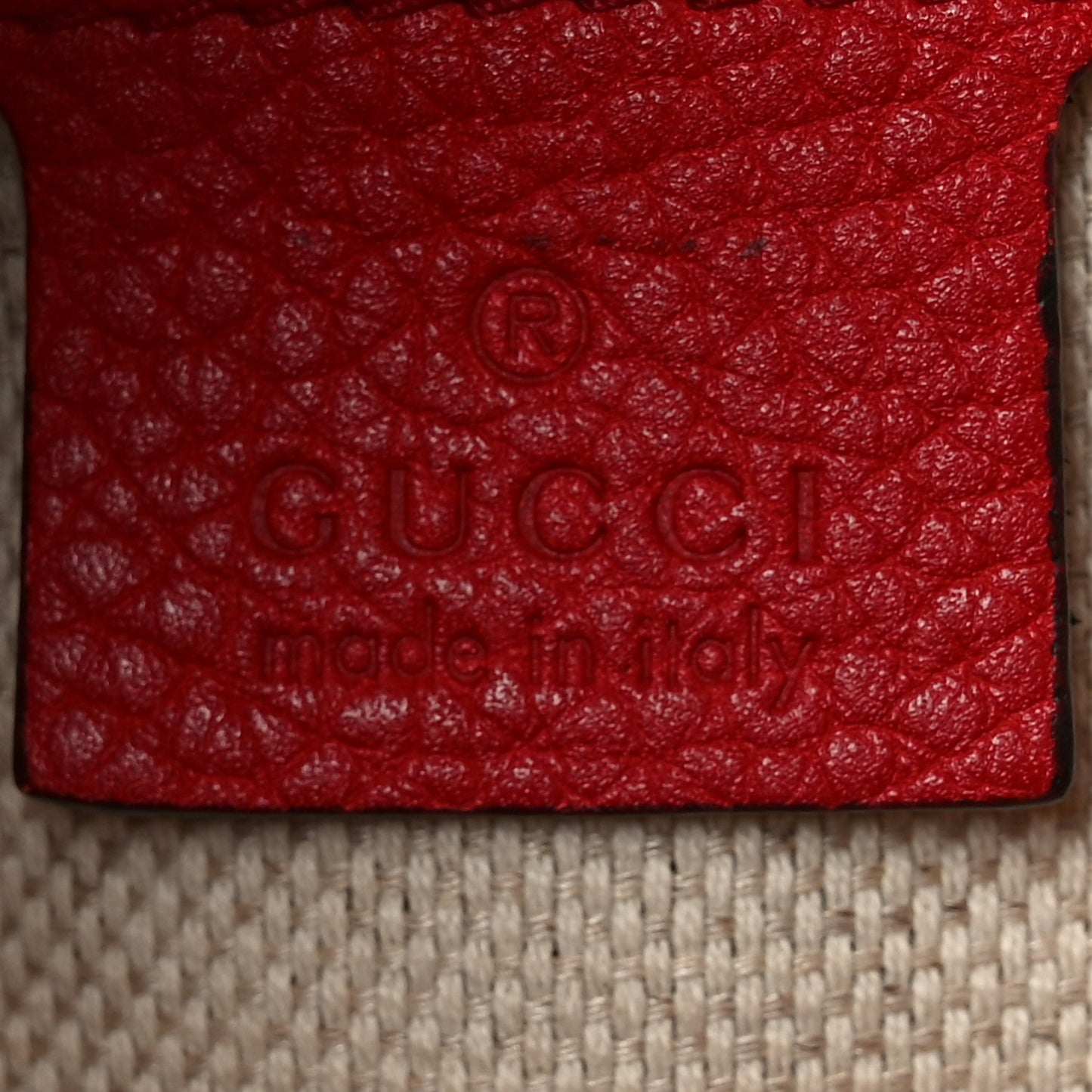 Pebbled Calfskin Medium Soho Chain Shoulder Bag Tabasco Red