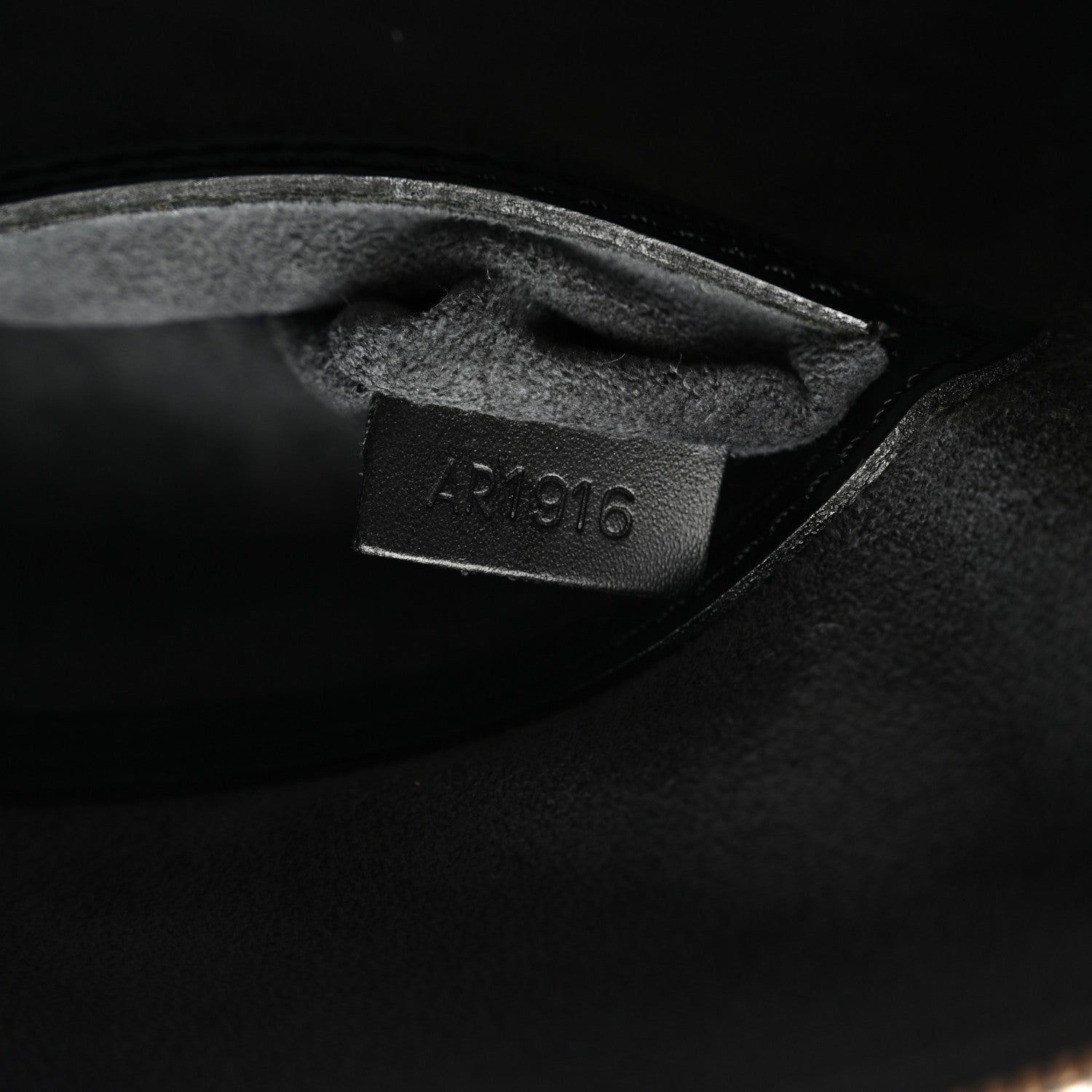 Louis Vuitton Epi Alma PM Black 7 of 11