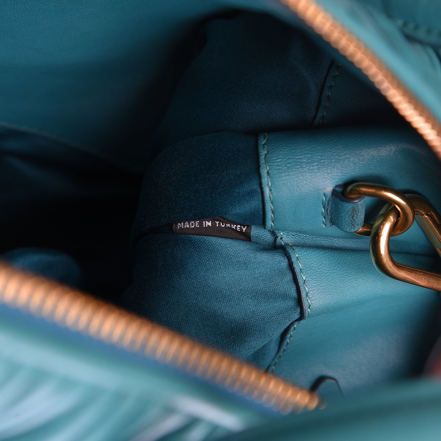 Miu Miu Nappa Matelasse Zip Tote Turchese 10 of 21
