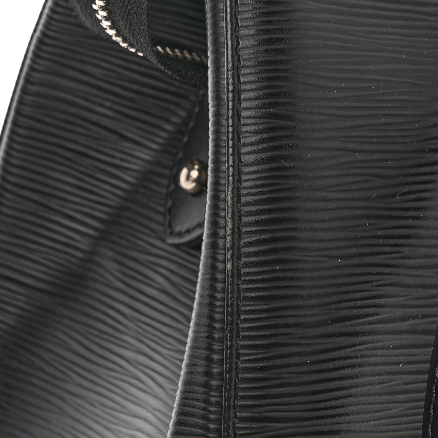 Louis Vuitton Epi Brea MM Black 11 of 13