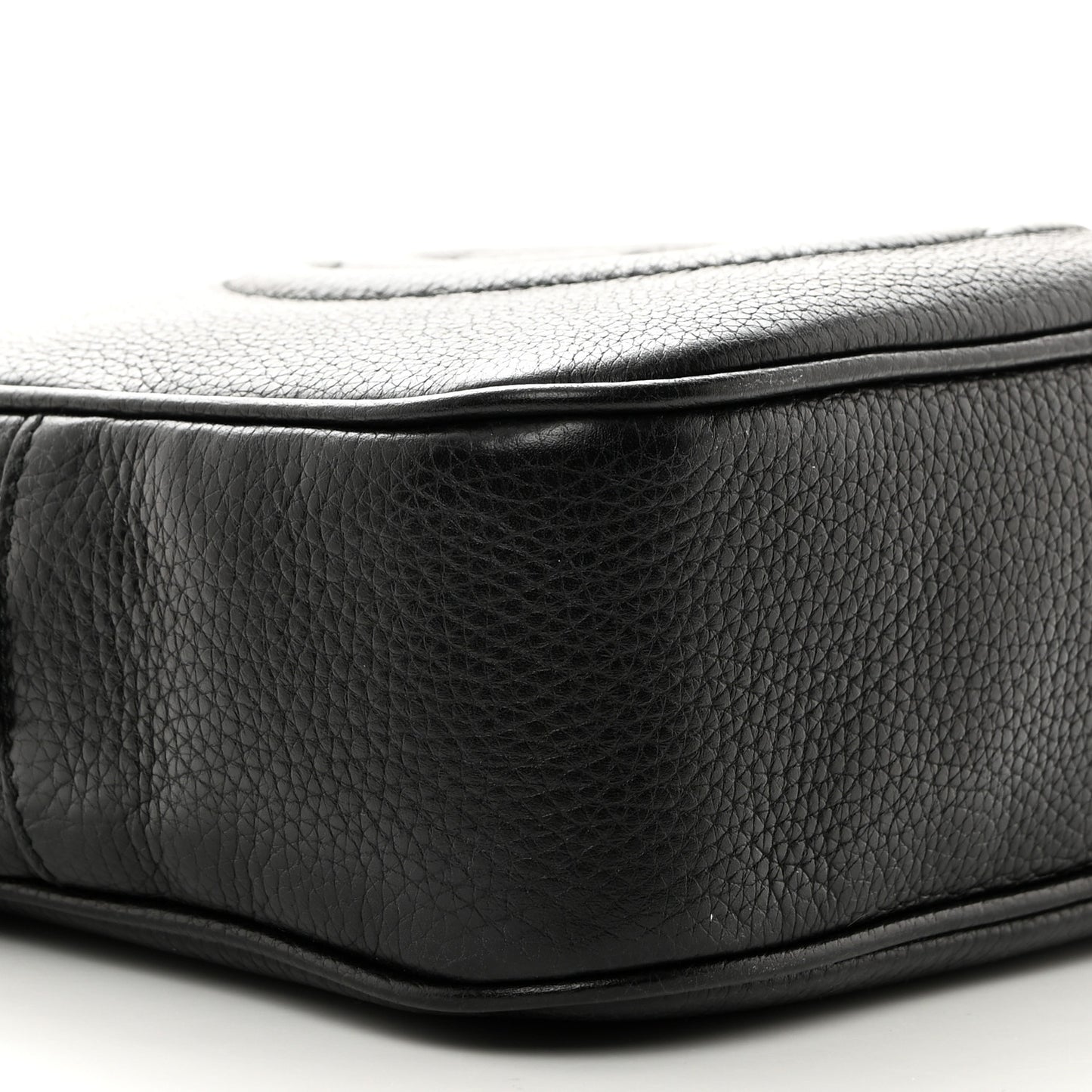 Pebbled Calfskin Small Soho Disco Bag Black