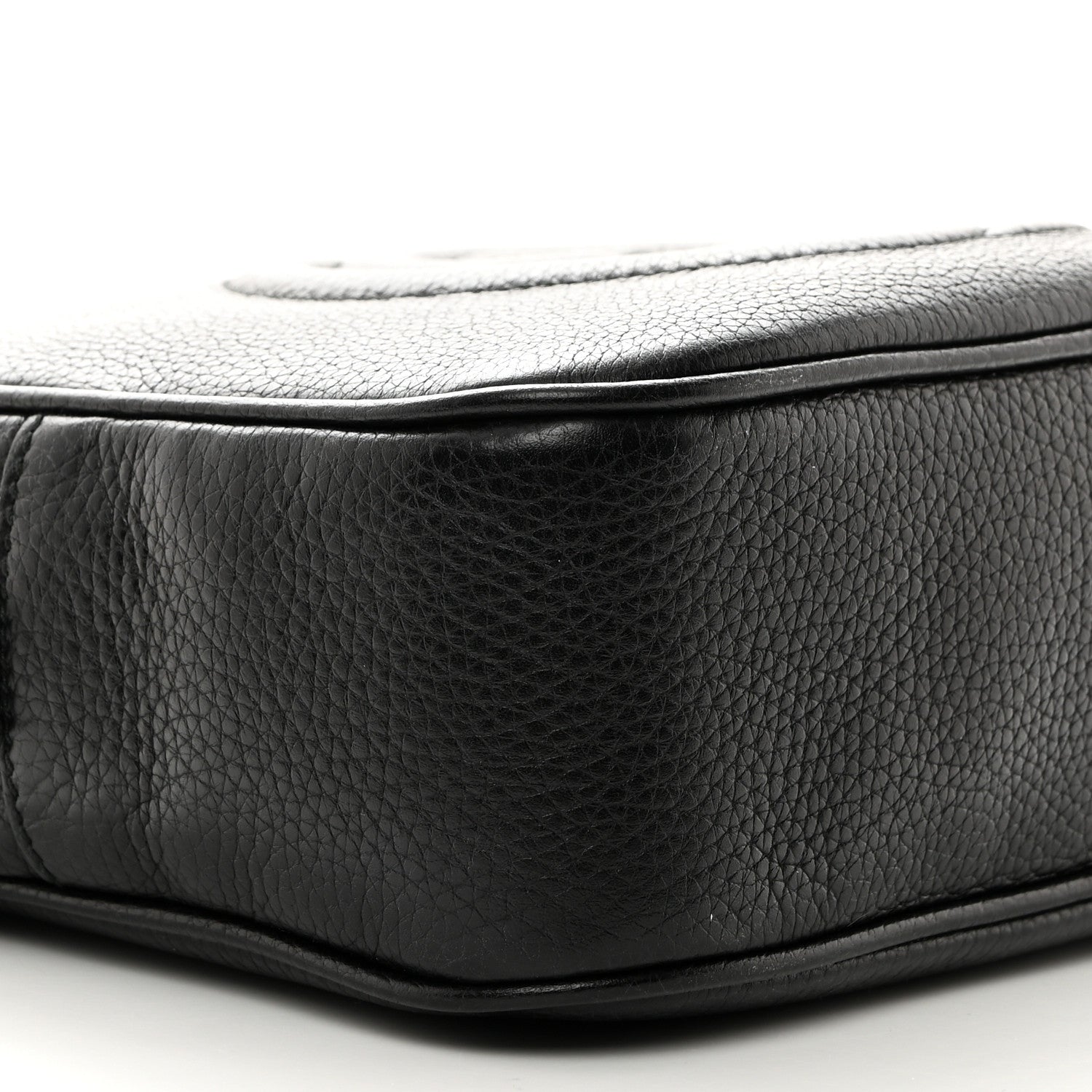 Gucci Pebbled Calfskin Small Soho Disco Bag Black 9 of 10