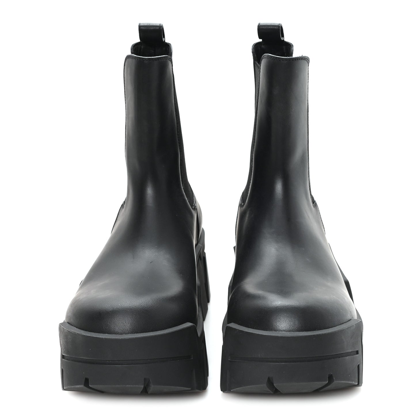 Smooth Calfskin Bulldozer Chelsea Boots 38 Black