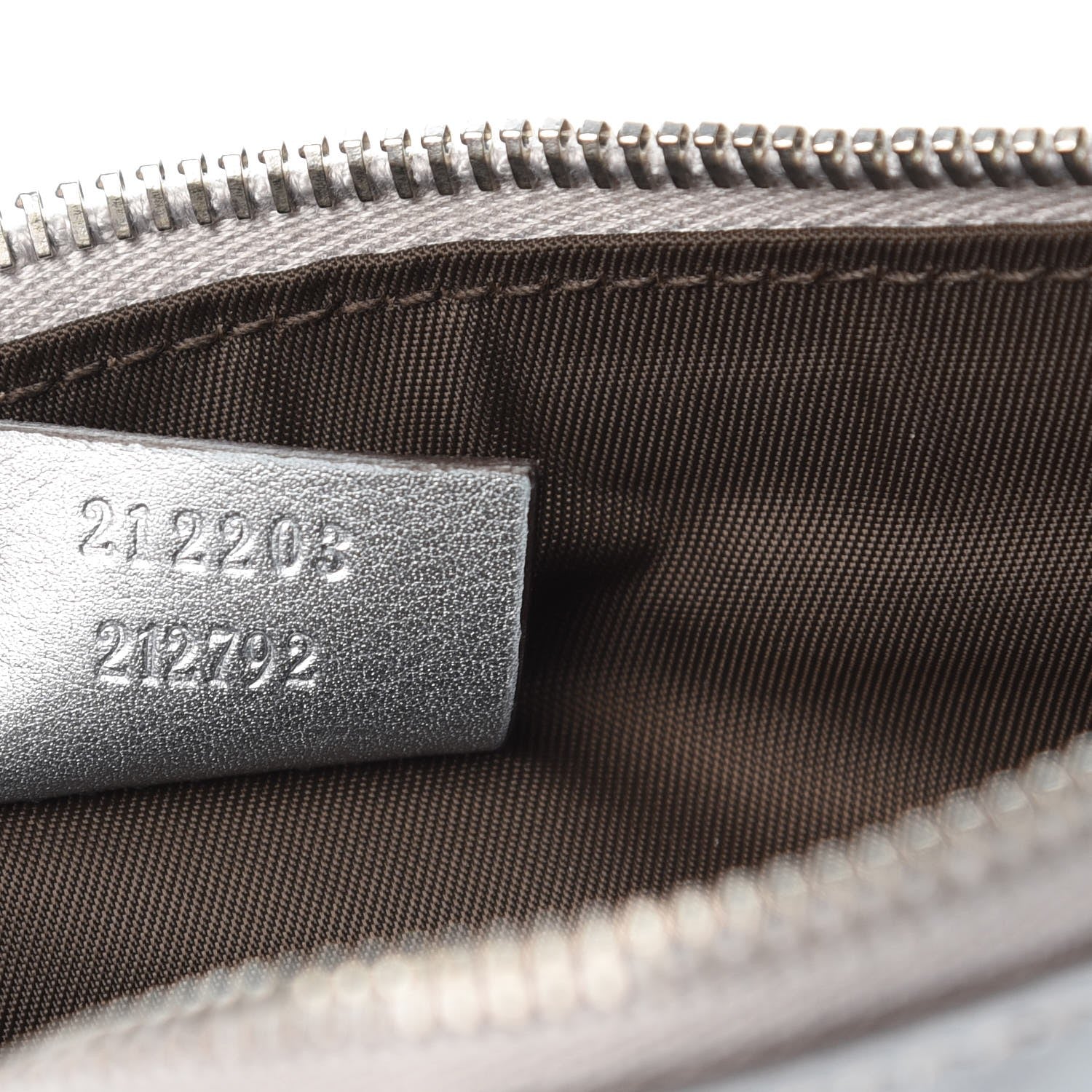 Gucci Guccissima New Britt Wristlet Silver 7 of 8