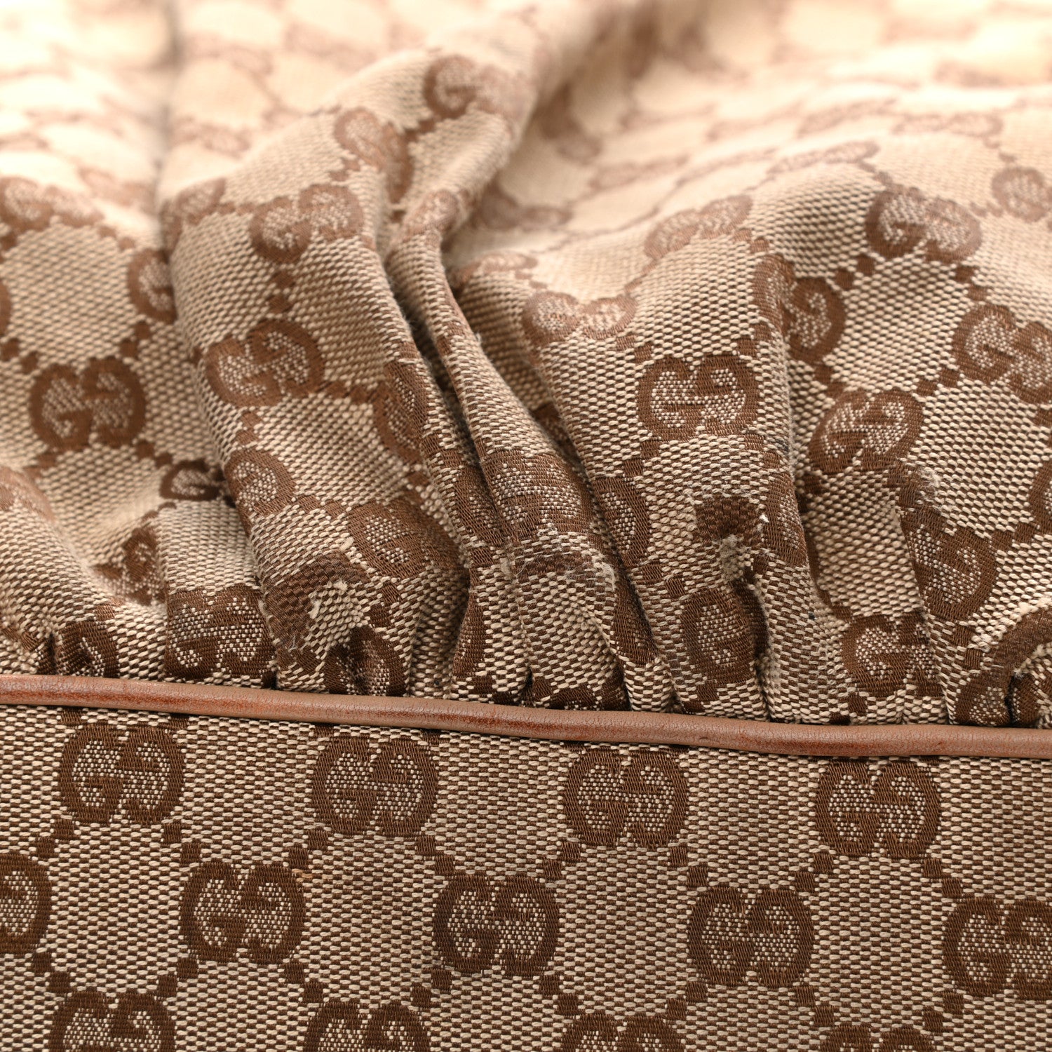 Gucci Monogram Hobo Beige 21 of 22