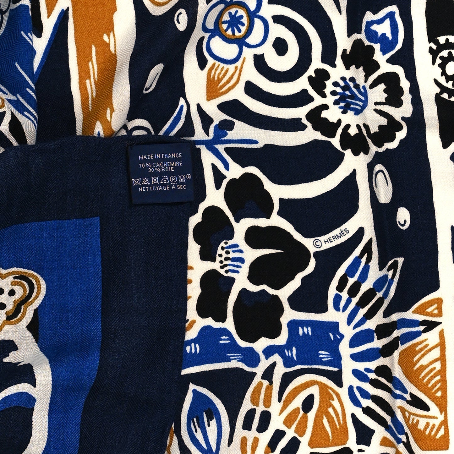 Cashmere Silk Bingata Shawl 140 Marine Bleu Dur Beige