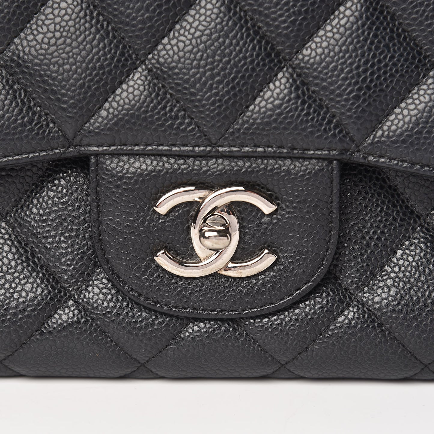 Caviar Quilted Jumbo Single Flap Black