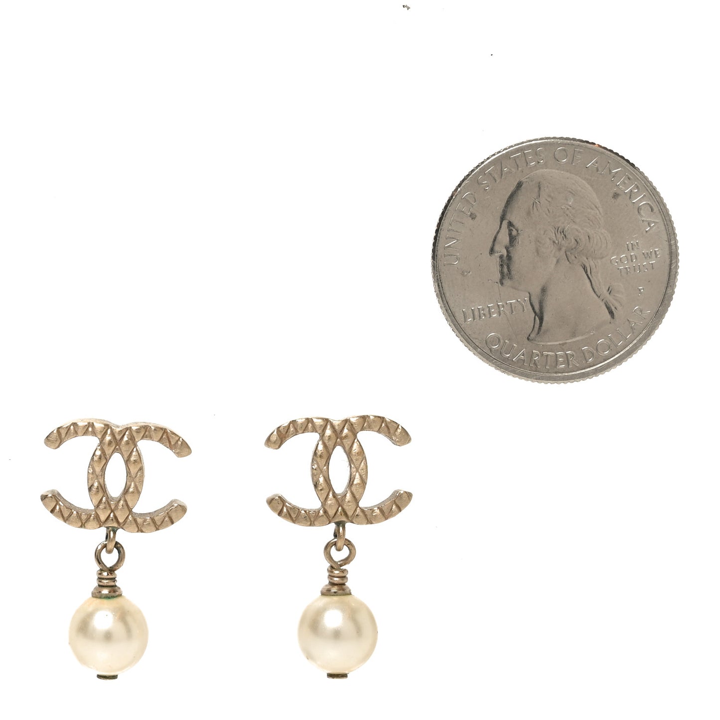Pearl Quilted CC Drop Earrings Gold