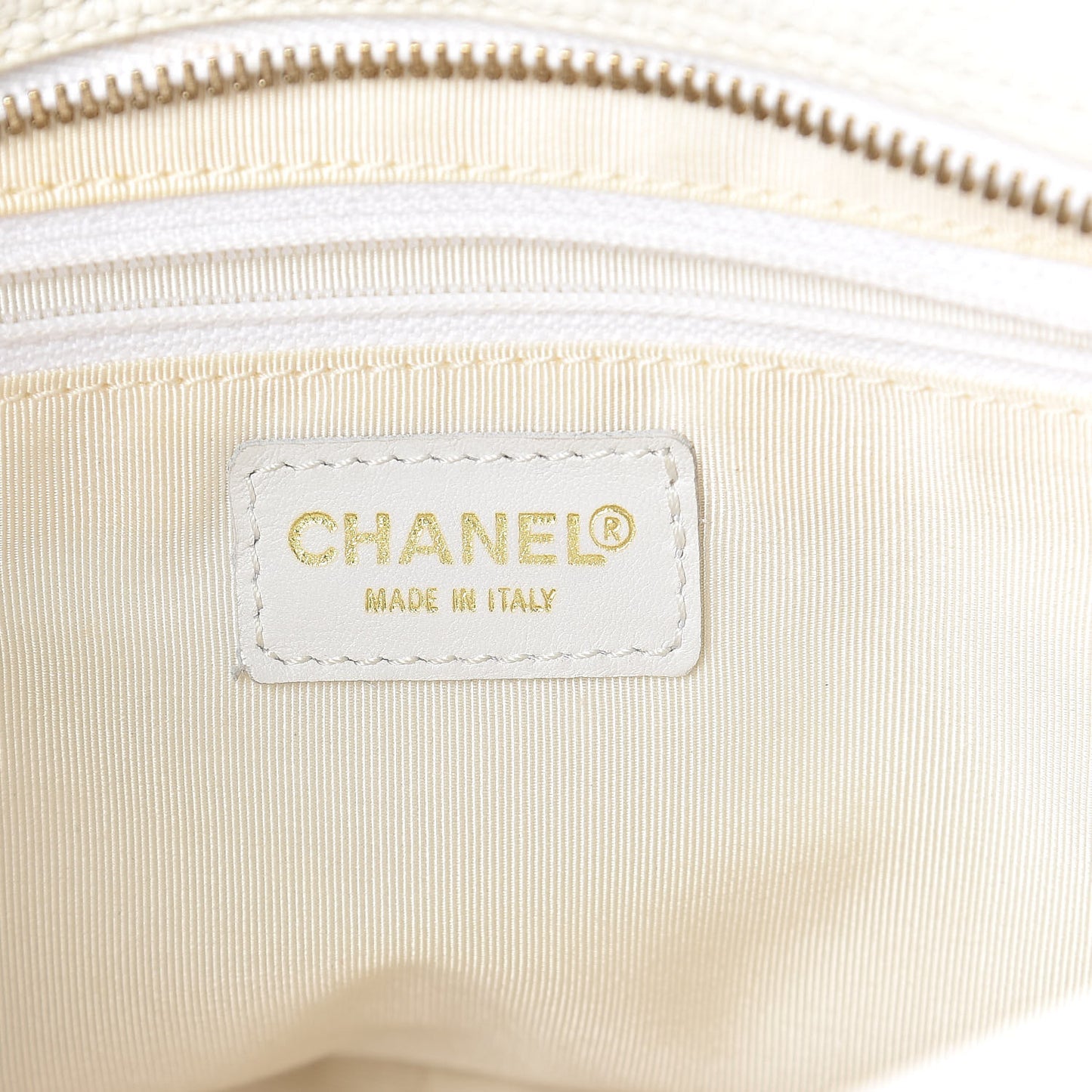 Caviar Quilted Petit Timeless Tote PTT White