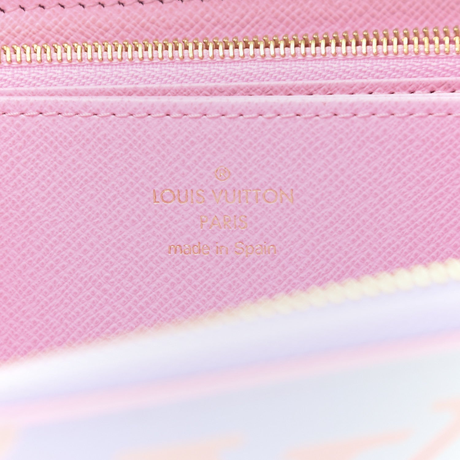 Louis Vuitton Monogram Giant Spring In The City Zippy Wallet Sunrise Pastel 6 of 7