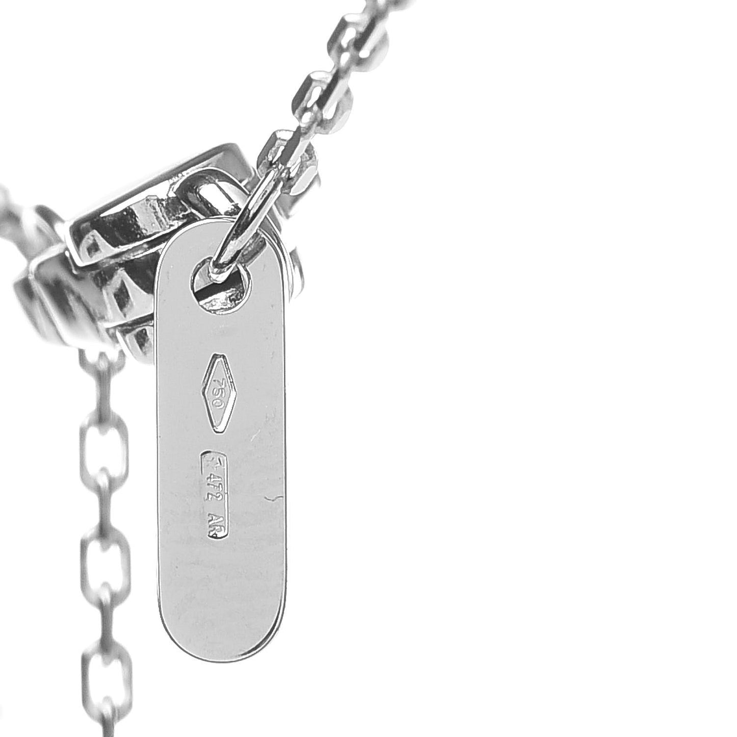 18K White Gold Diamond 10mm Icon Twirl Pendant Necklace