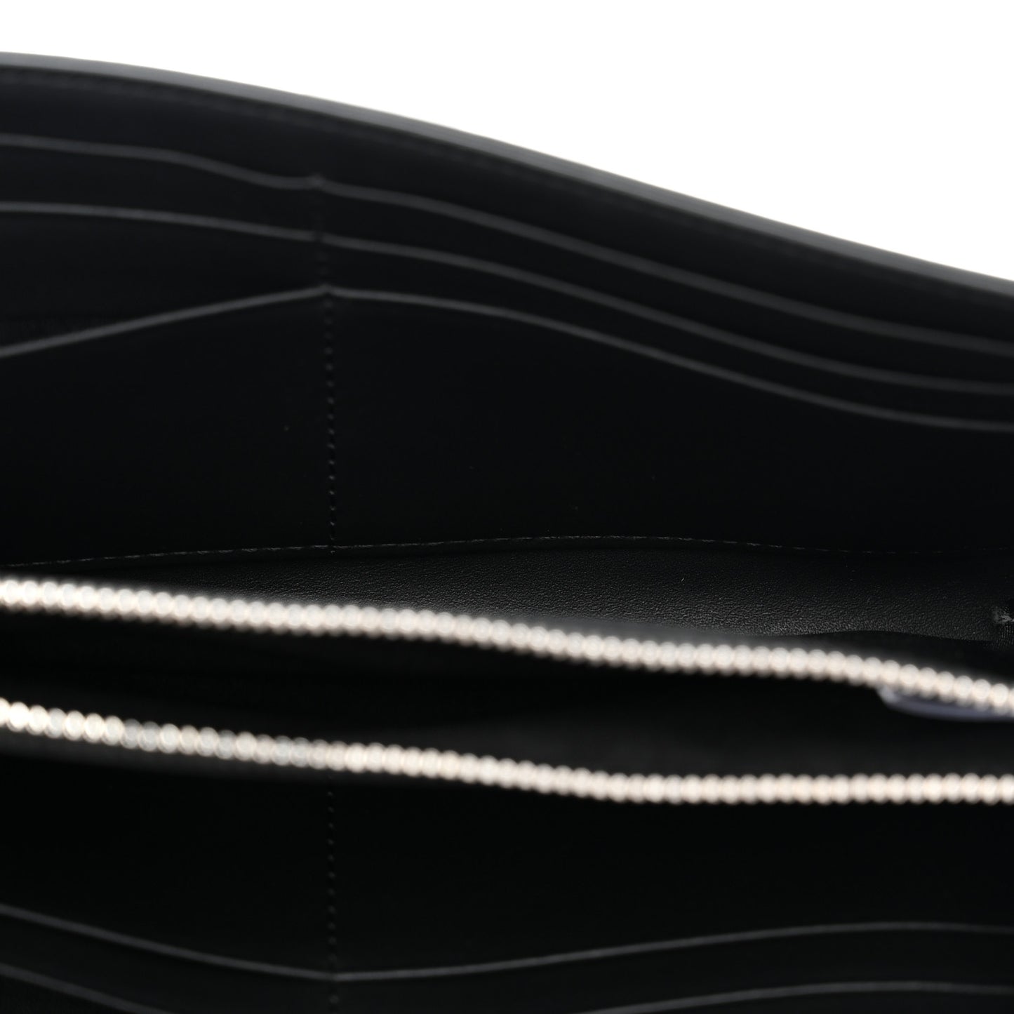 Visetos Large Patricia Wallet On Chain Black