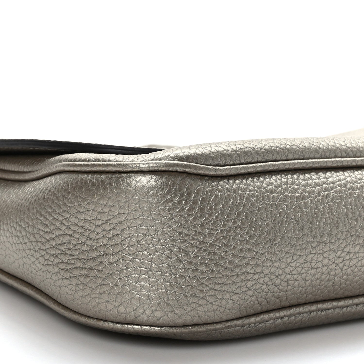 Gucci Metallic Pebbled Calfskin Medium Soho Flap Crossbody Golden Beige 8 of 9