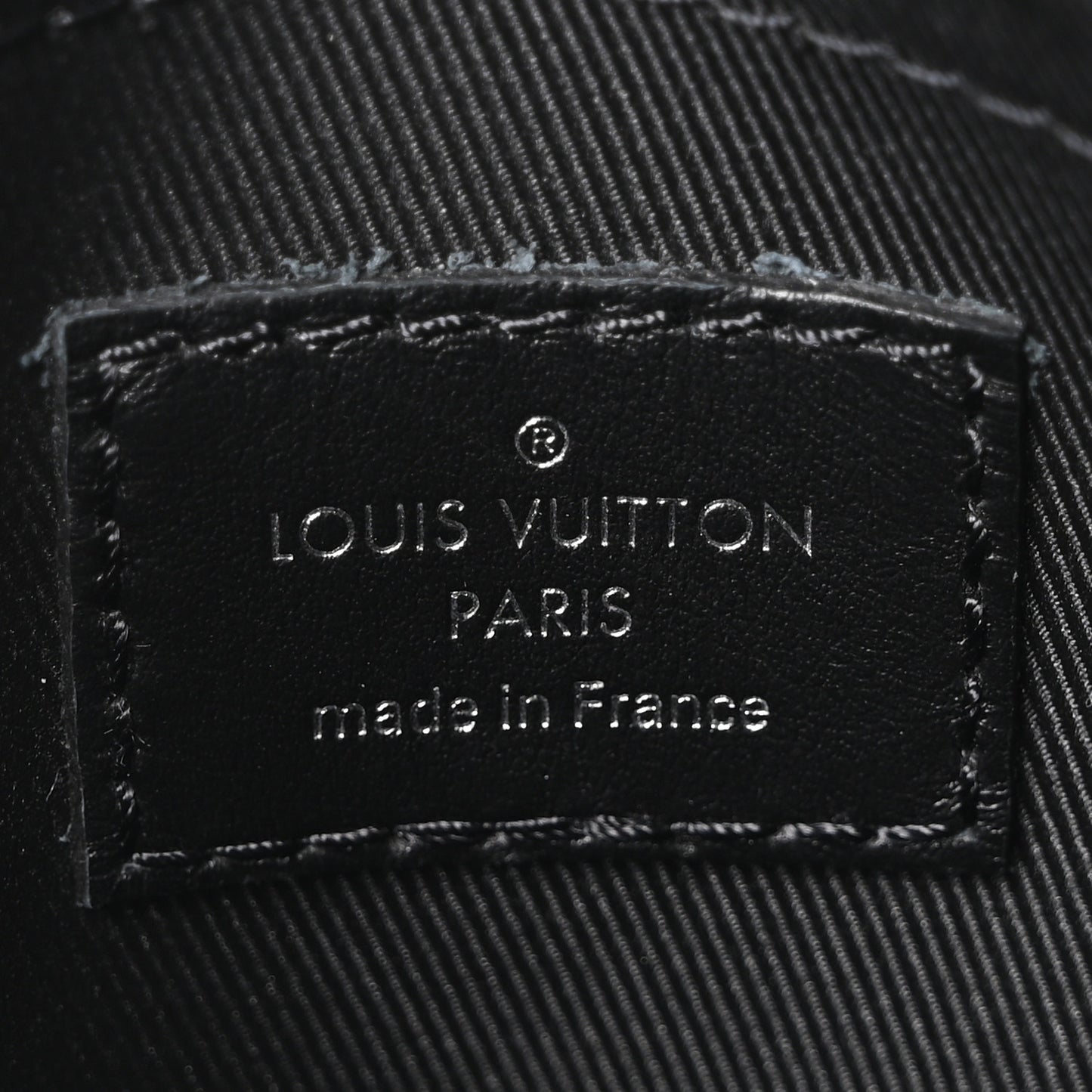Taurillon Monogram Steamer Messenger Black