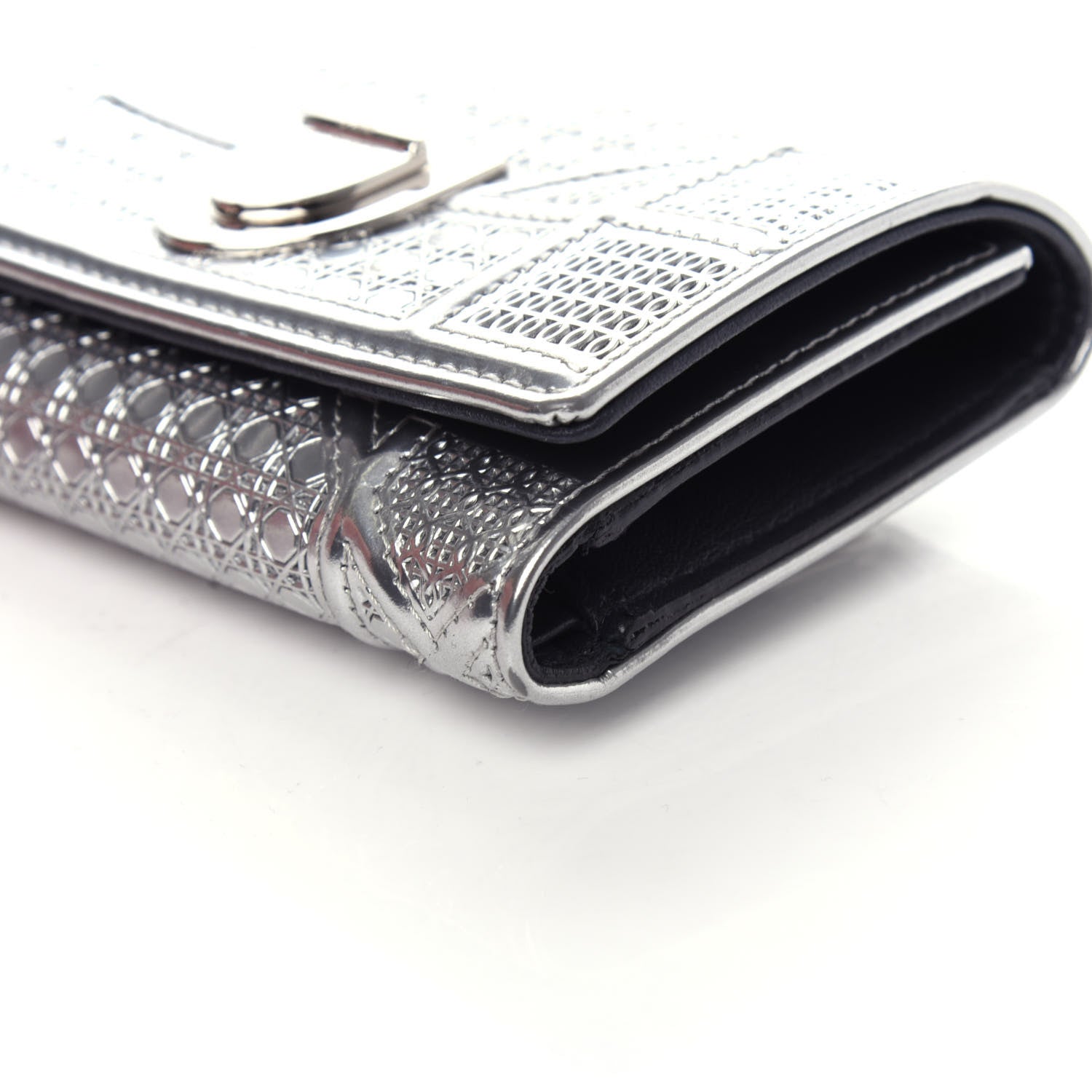 Christian Dior Metallic Patent Micro-Cannage Diorama Elancee Wallet Onyx Silver 8 of 8