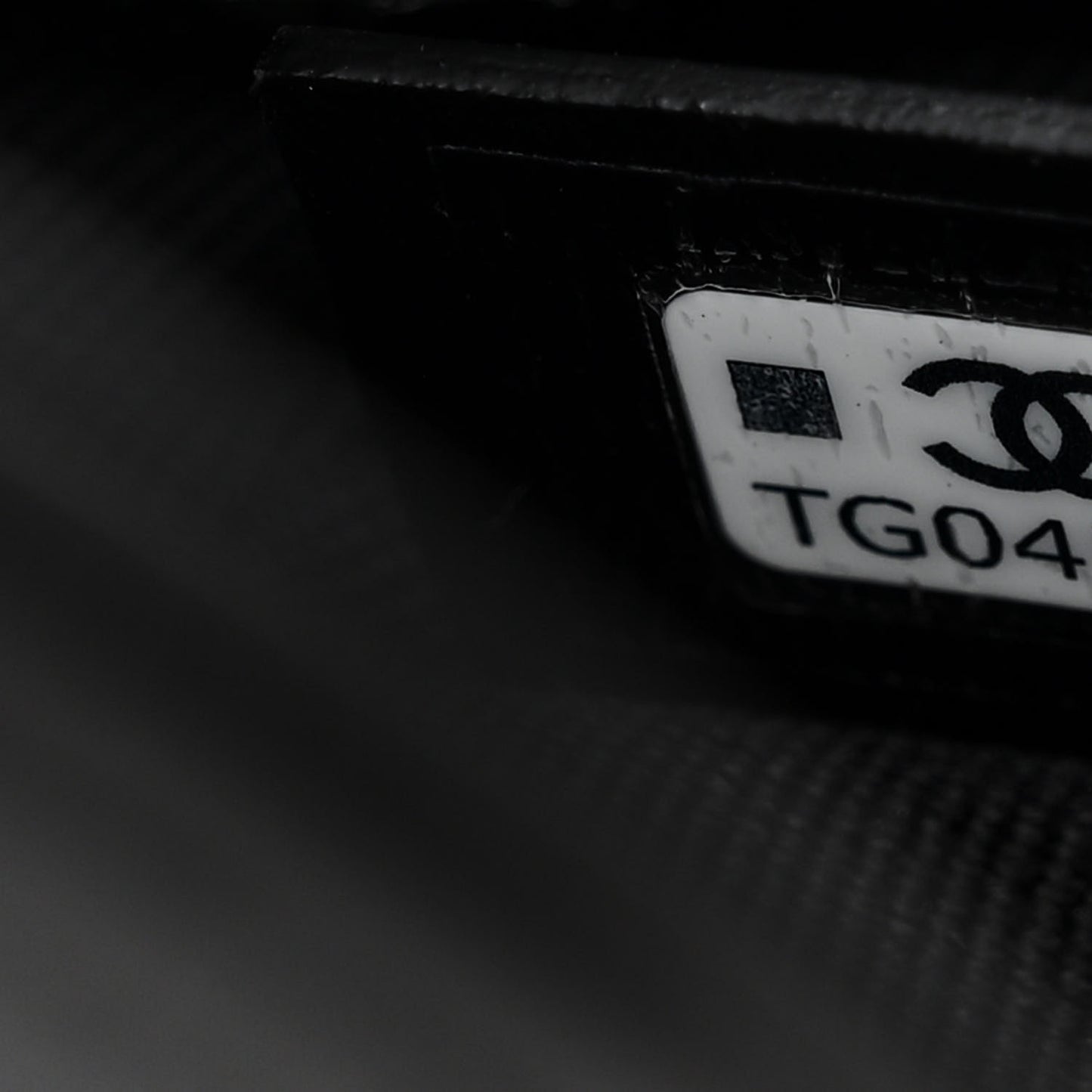 Shiny Crumpled Calfskin Quilted Nano 31 Shopping Bag Black