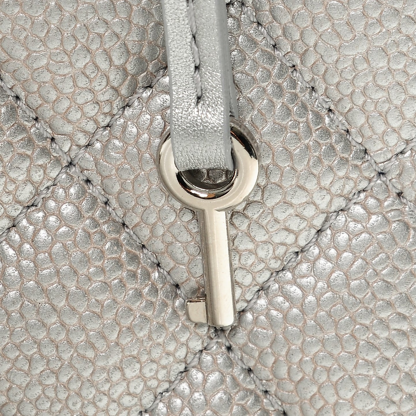 Metallic Caviar Quilted Large CC Filigree Vanity Case Silver