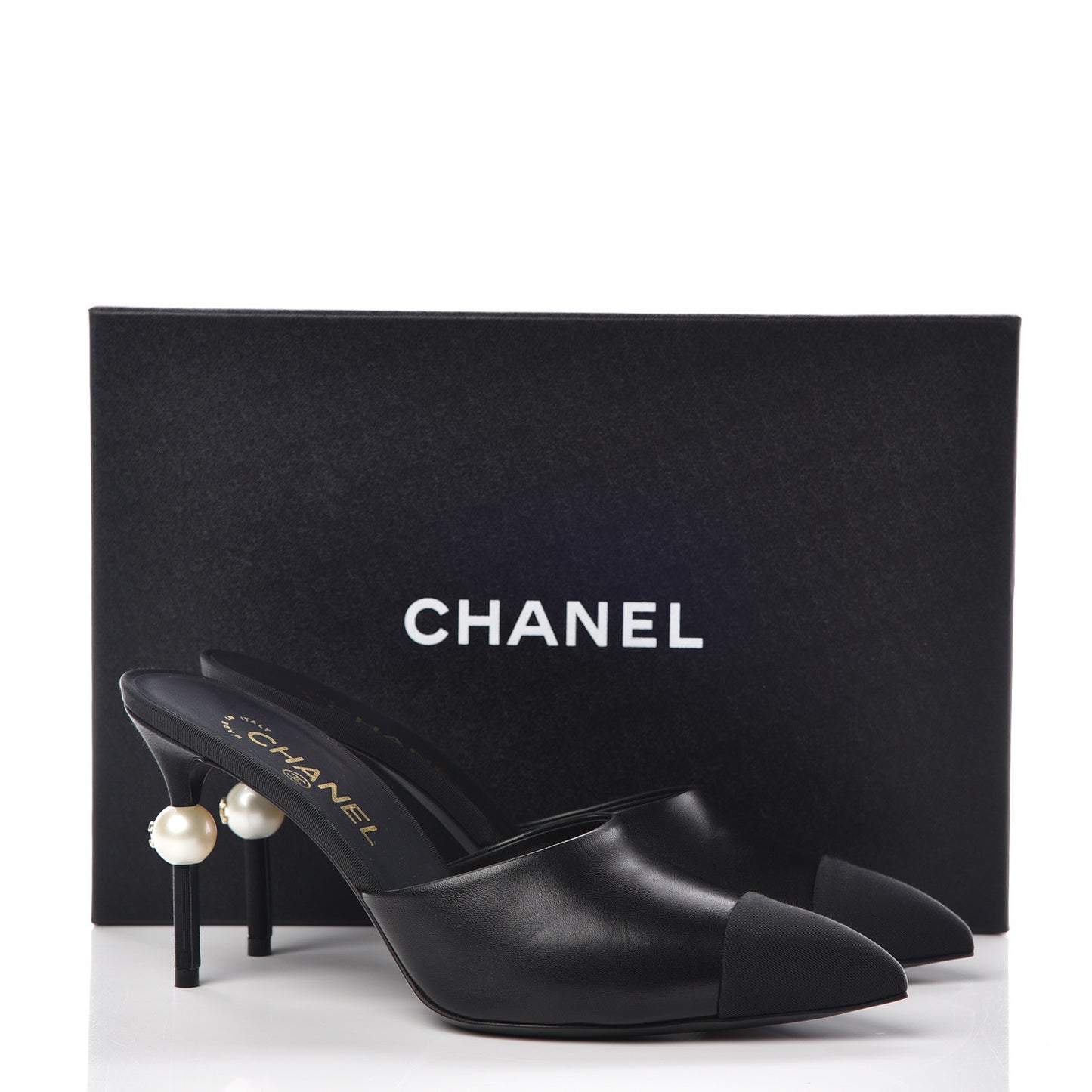 Goatskin Grosgrain Cap Toe Pearl Mule 40 Black
