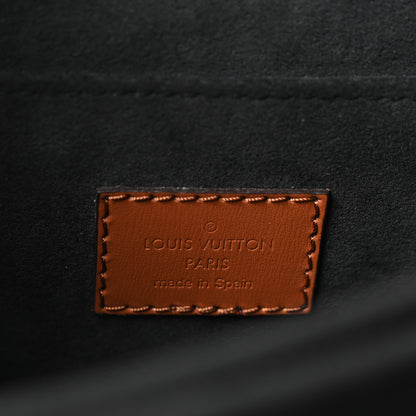 Louis Vuitton Reverse Monogram Dauphine MM 6 of 9