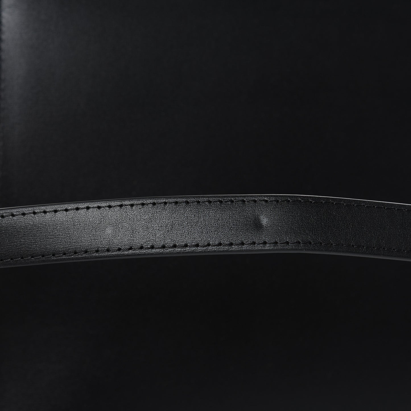 Box Calfskin MM Brillant Satchel Black