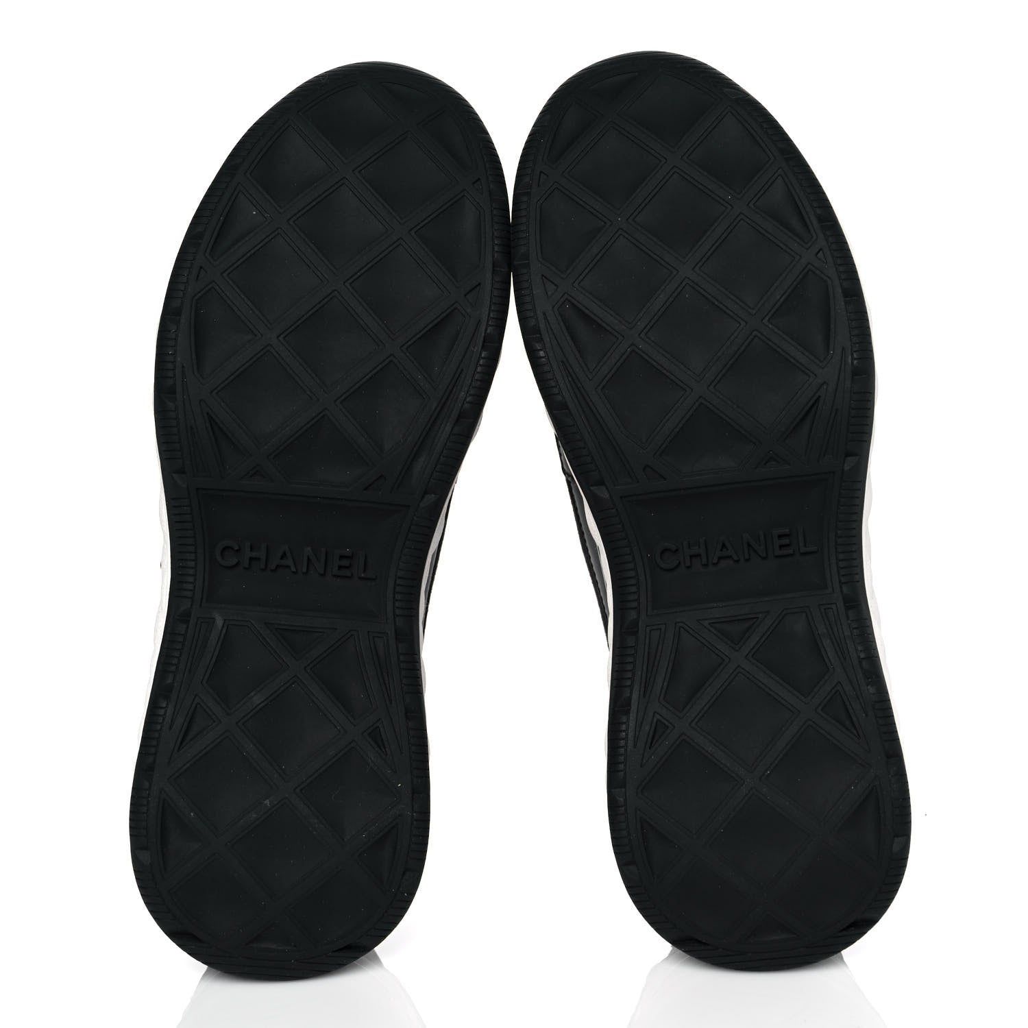 Chanel Velvet Calfskin Mixed Fibers CC Sneakers 36 Black 5 of 8