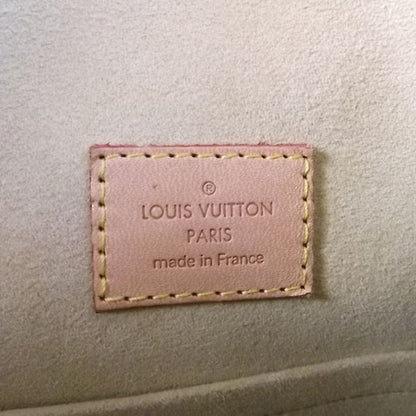 Louis Vuitton Monogram Manhattan GM 10 of 12