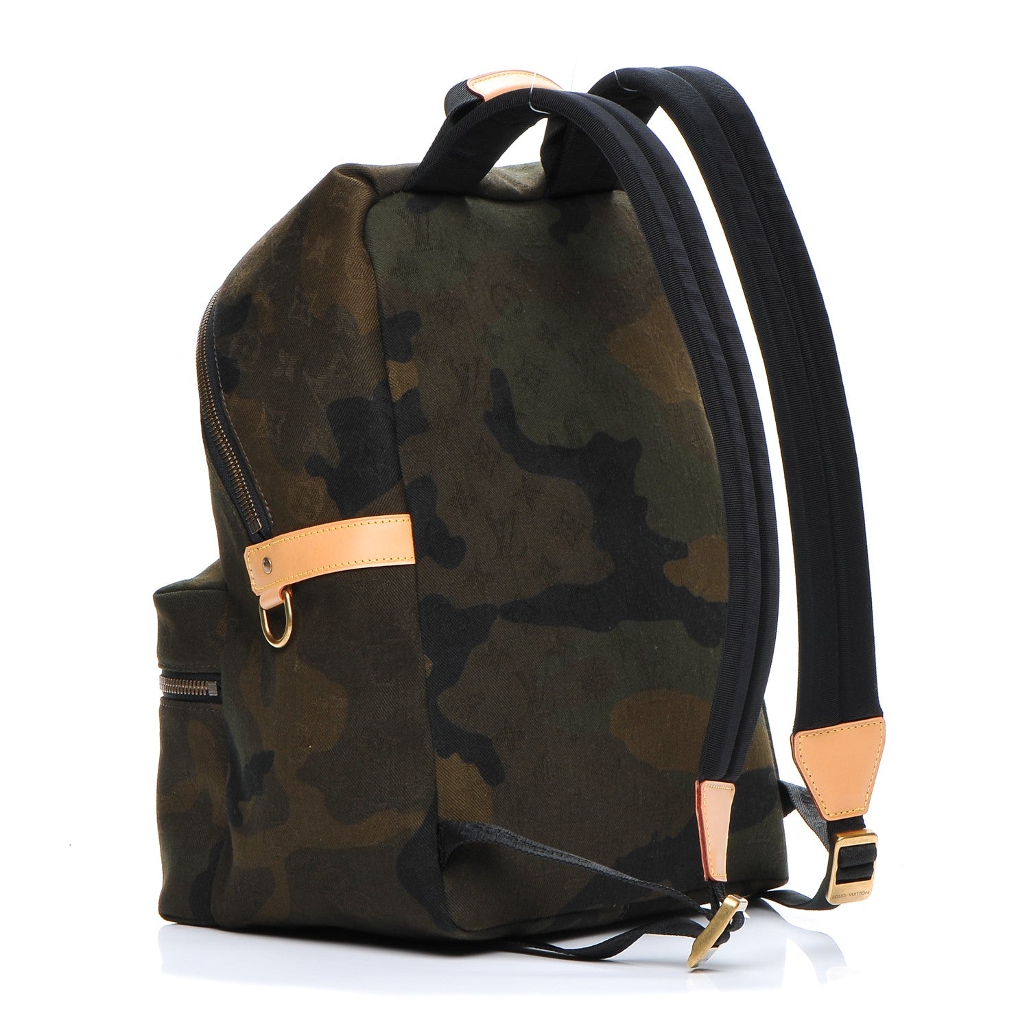Louis Vuitton X SUPREME Canvas Camouflage Apollo Backpack 3 of 9