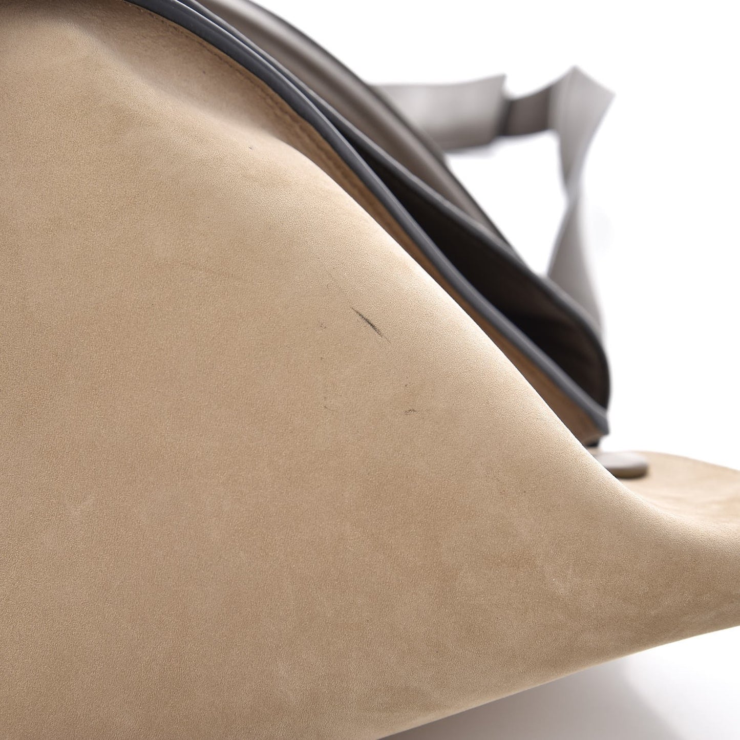 Crocodile Embossed Nubuck Medium Trapeze Grey