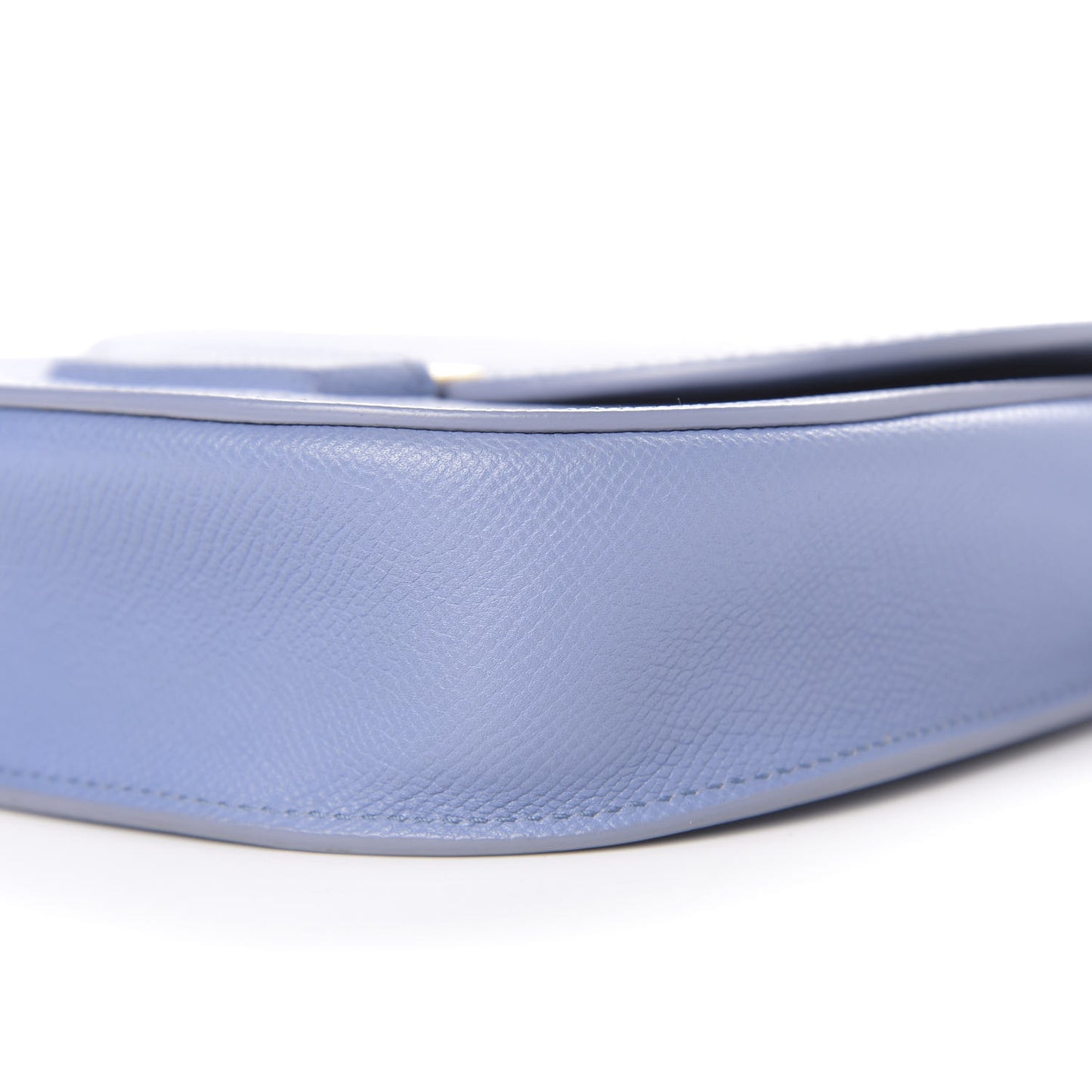 Grained Calfskin Small Trotteur Porcelain