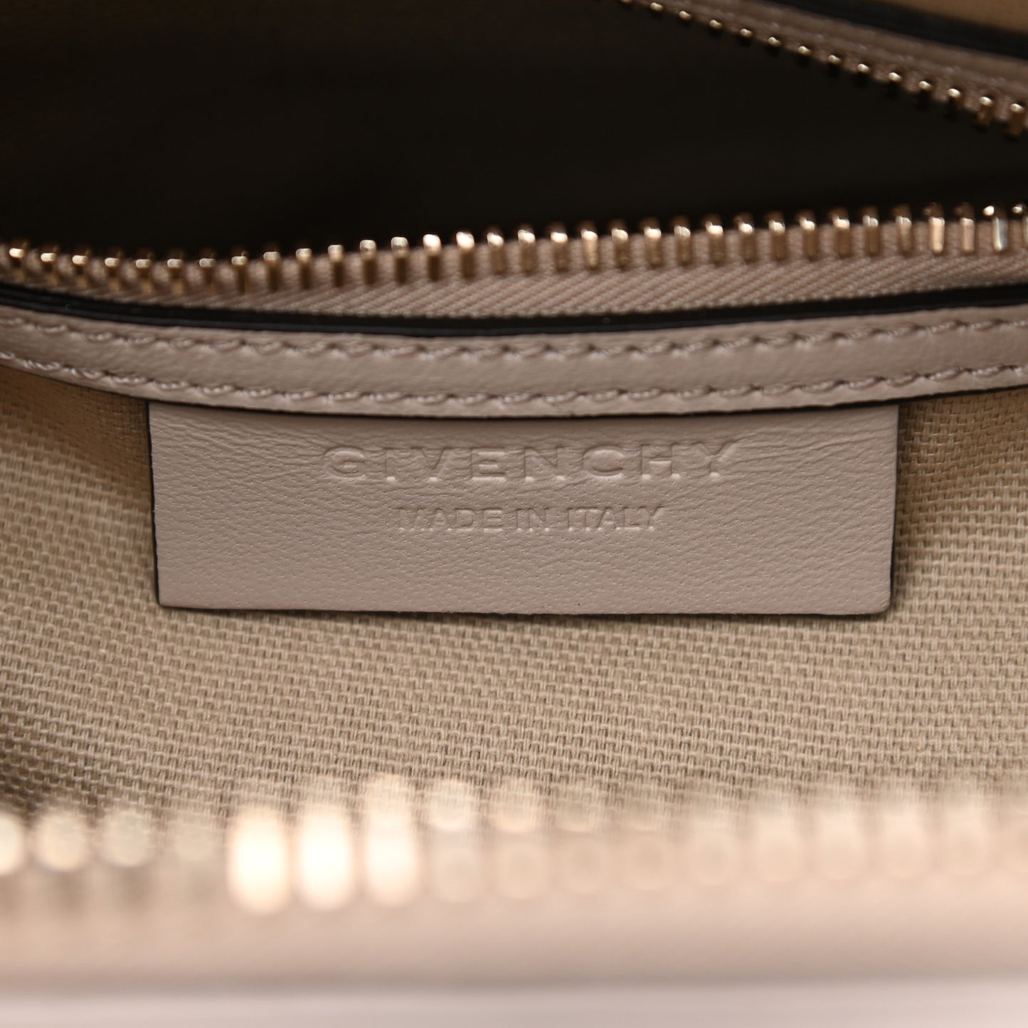 Calfskin Crocodile Embossed Mini Antigona Dune