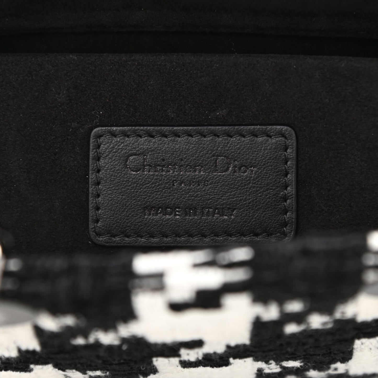 Canvas Macro Houndstooth Lady D-Joy Black White